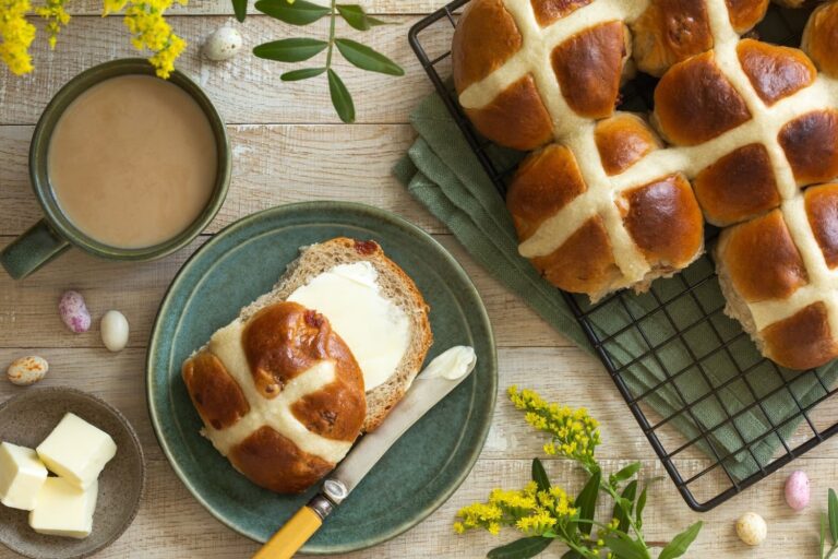 Hot Cross Buns